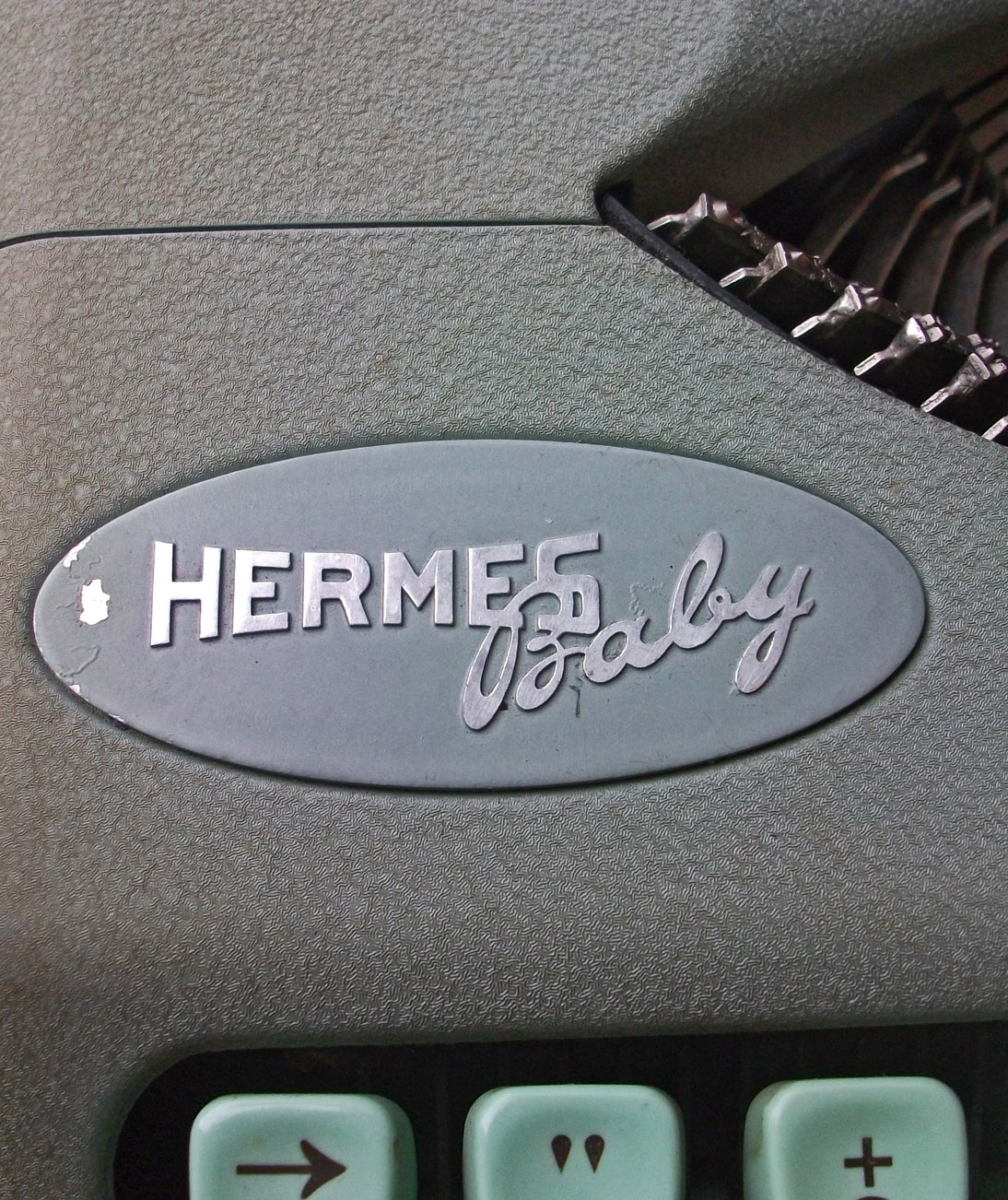 Hermes Baby 1958 Logo